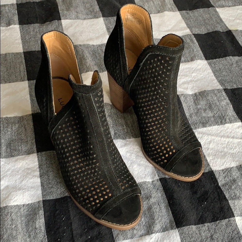 Women’s lucky brand peep toe booties